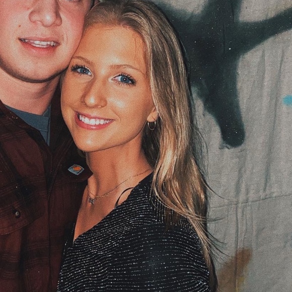 Meet the Posher Other - Meet your Posher, Makayla